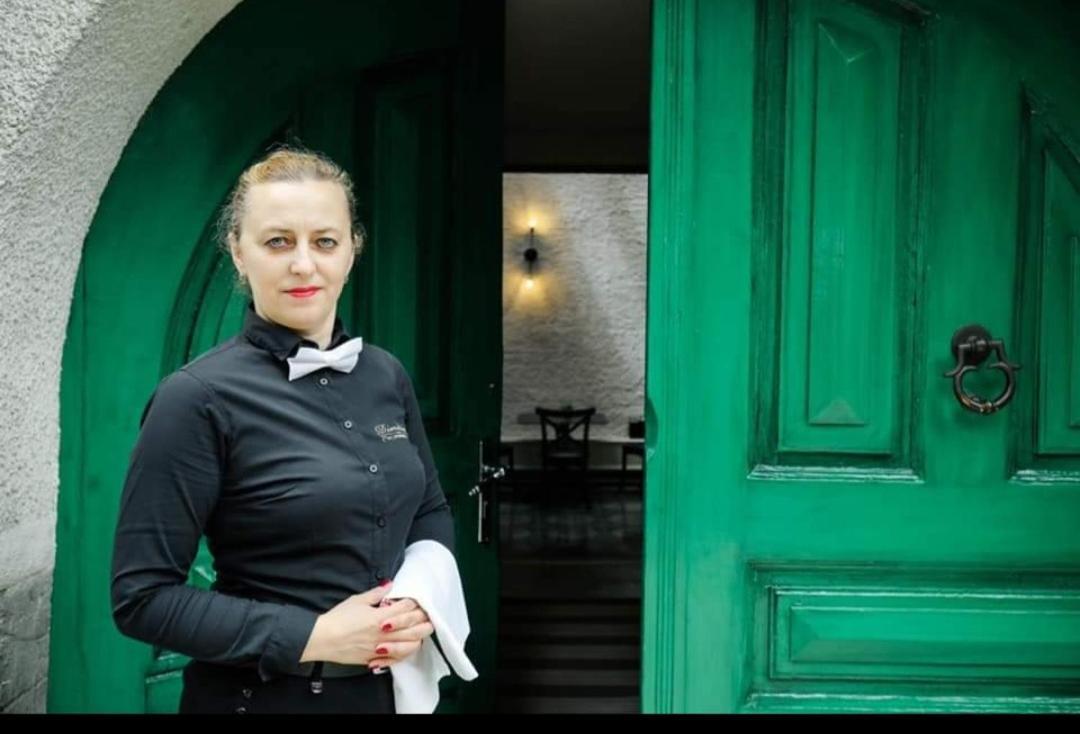 Pensiunea Casa Dimitrios-Băile Herculane Exteriör bild